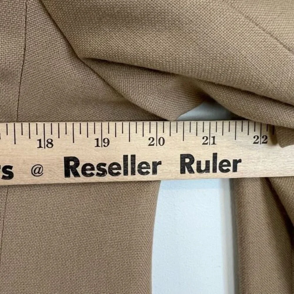 Vintage Women’s Medium Tan Wool Classic Suit Jacket Blazer Sports Coat 2 Button - Picture 12 of 14